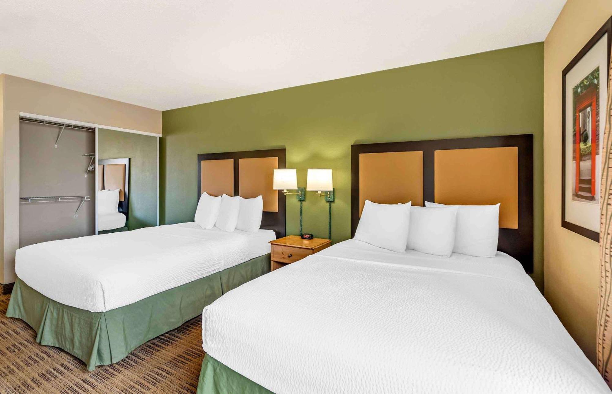 Extended Stay America Select Suites - Chicago - Naperville - East Экстерьер фото