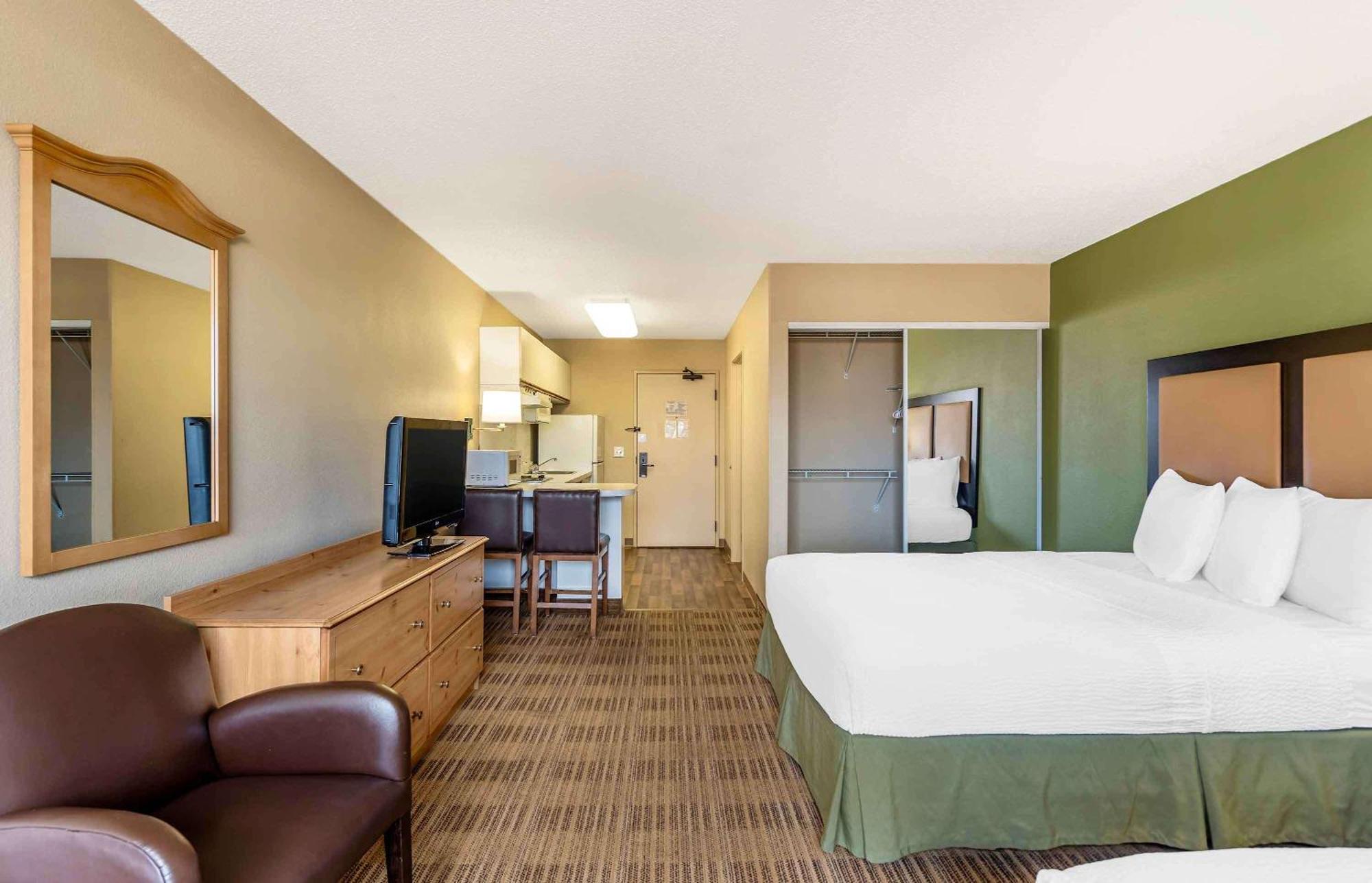 Extended Stay America Select Suites - Chicago - Naperville - East Экстерьер фото