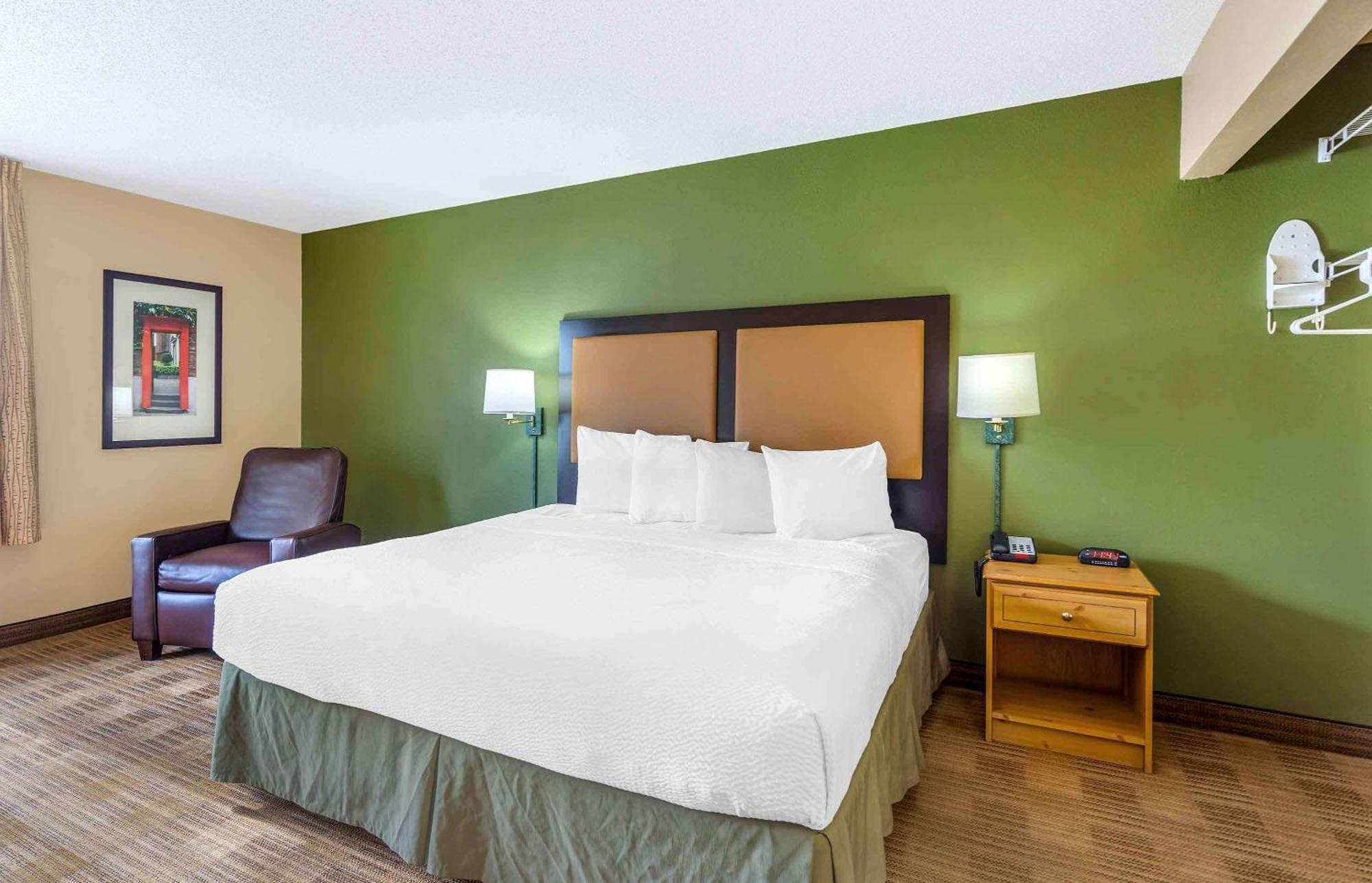 Extended Stay America Select Suites - Chicago - Naperville - East Экстерьер фото